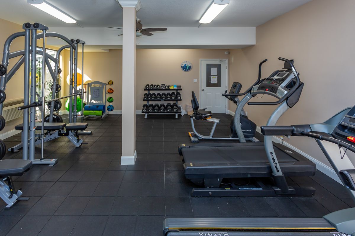 Building Photo - 2100 N Atlantic Ave