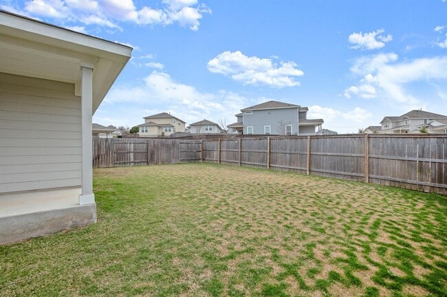 Building Photo - 5601 Respinto Dr