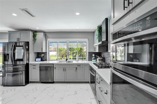 Building Photo - 9774 NW 19th Pl