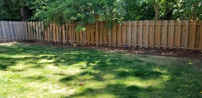 Building Photo - Move in Ready! - Tumwater Hill home with 3...