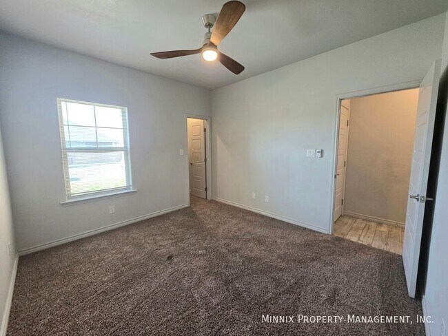 Building Photo - 2105 Congress Rd