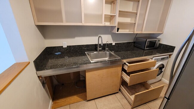 Custom Cabinetry (2.5' Counter Depth) - 1228 West Ave