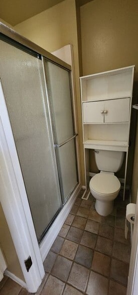 Building Photo - 188 Paris Cir