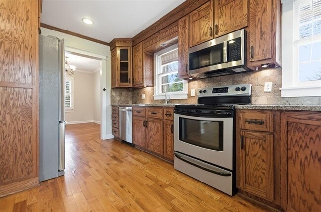 Building Photo - 1241 Park Blvd