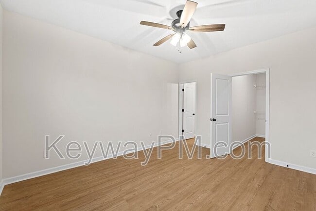 Building Photo - 5029 Greer Dr