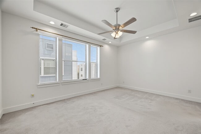 Building Photo - 2208 McGowen St
