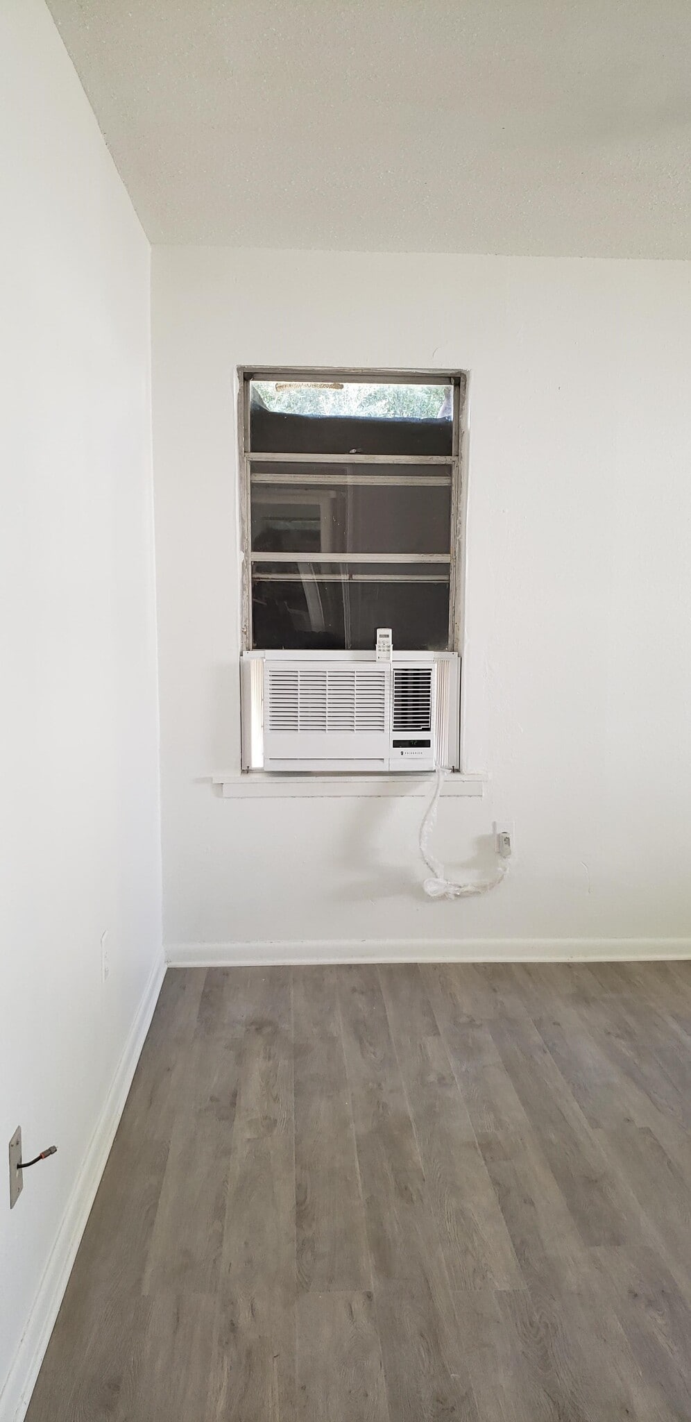 Bedroom - 1009 West St