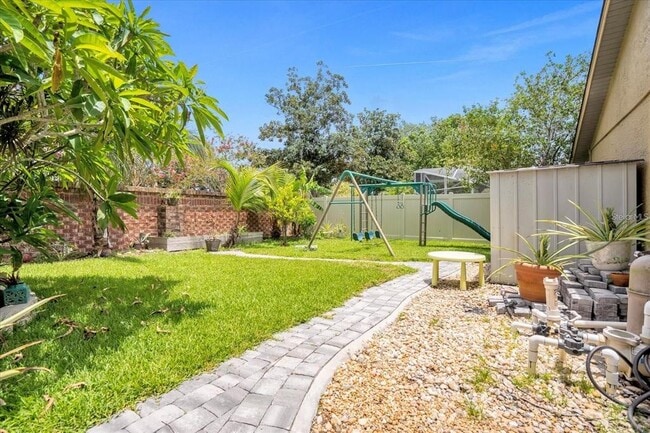 Building Photo - 3627 Ocita Dr