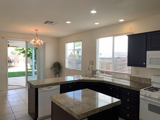 Building Photo - 29472 Piazza Ct