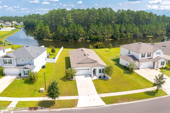 Building Photo - 4556 Pine Ridge Pkwy