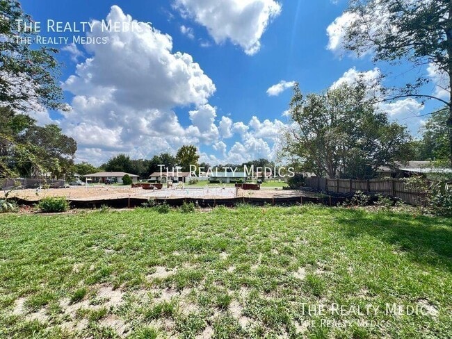 Building Photo - 14793 SW 39th Cir