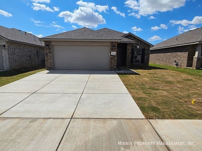 Building Photo - 2622 Tiffin Ave