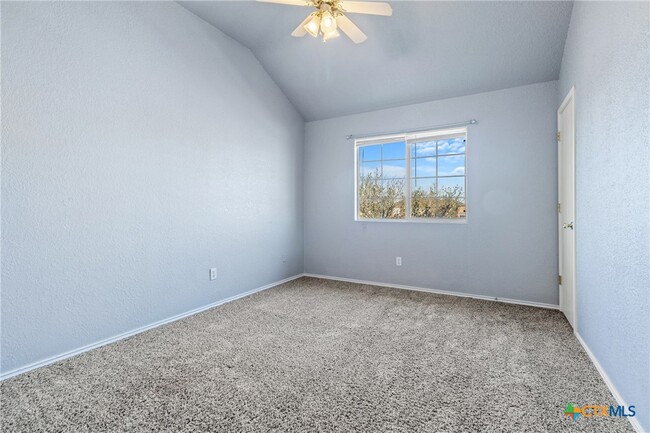 Building Photo - 4102 Terri Linn Dr