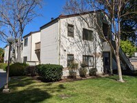 Building Photo - Ground floor Condo with Garage
