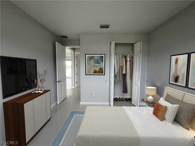 Building Photo - 2728 Diplomat Pkwy W