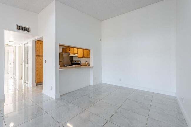 Building Photo - 3612 Alder Dr