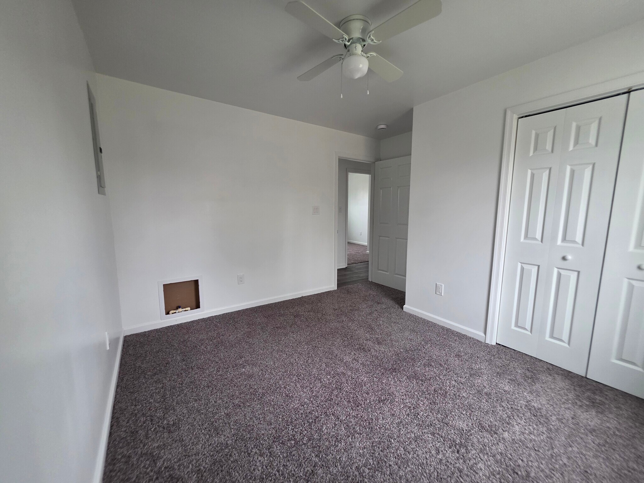 Building Photo - 639 Plater St