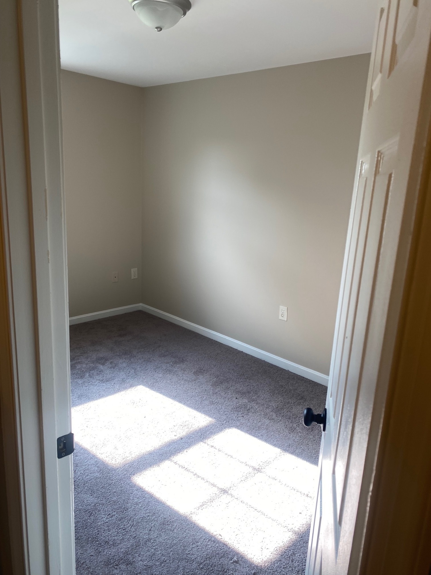 2nd bedroom - 2957 Solar Dr