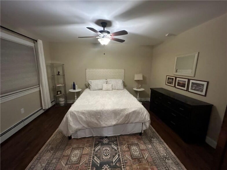 Building Photo - 70 Carroll Ave