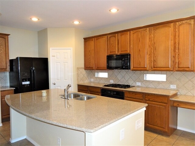 Building Photo - 9501 Navarro St