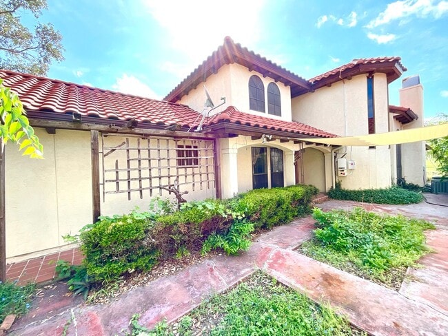 Building Photo - 7326 Putter Ln