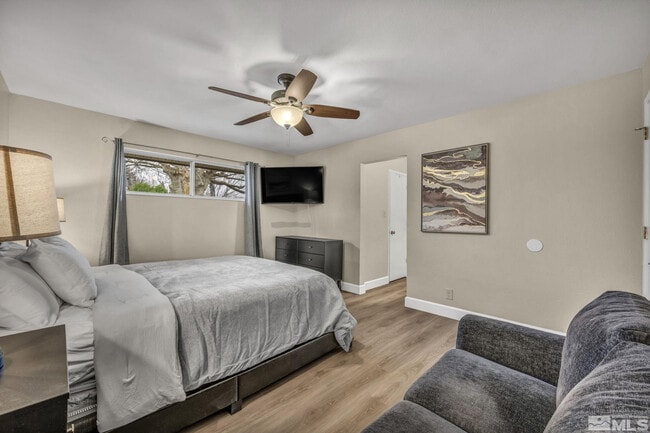 Building Photo - 1490 Foster Dr