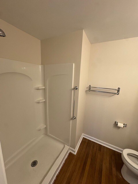 En suite bathroom - 4702 Pennoak Ln