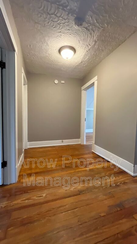 Building Photo - 1312 Peach St