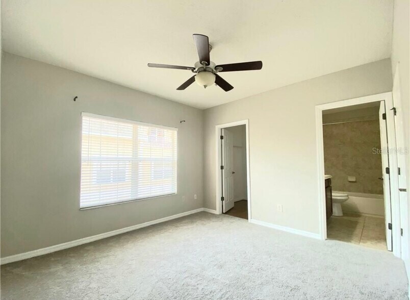 2nd floor master bedroom - 408 Blue Bayou Ln