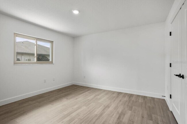 Building Photo - 2881 48th Way E