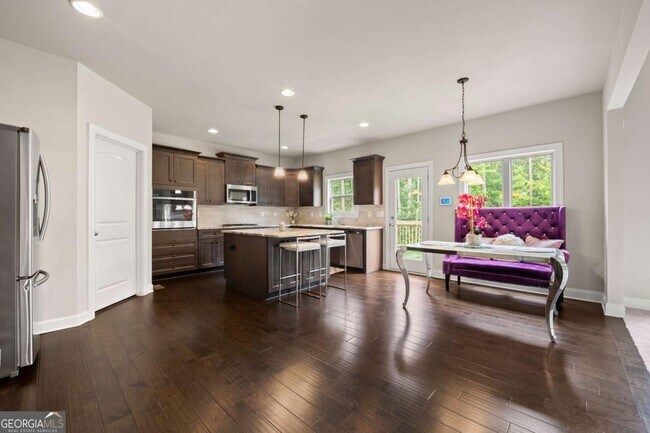 Building Photo - 85 Allspice Dr