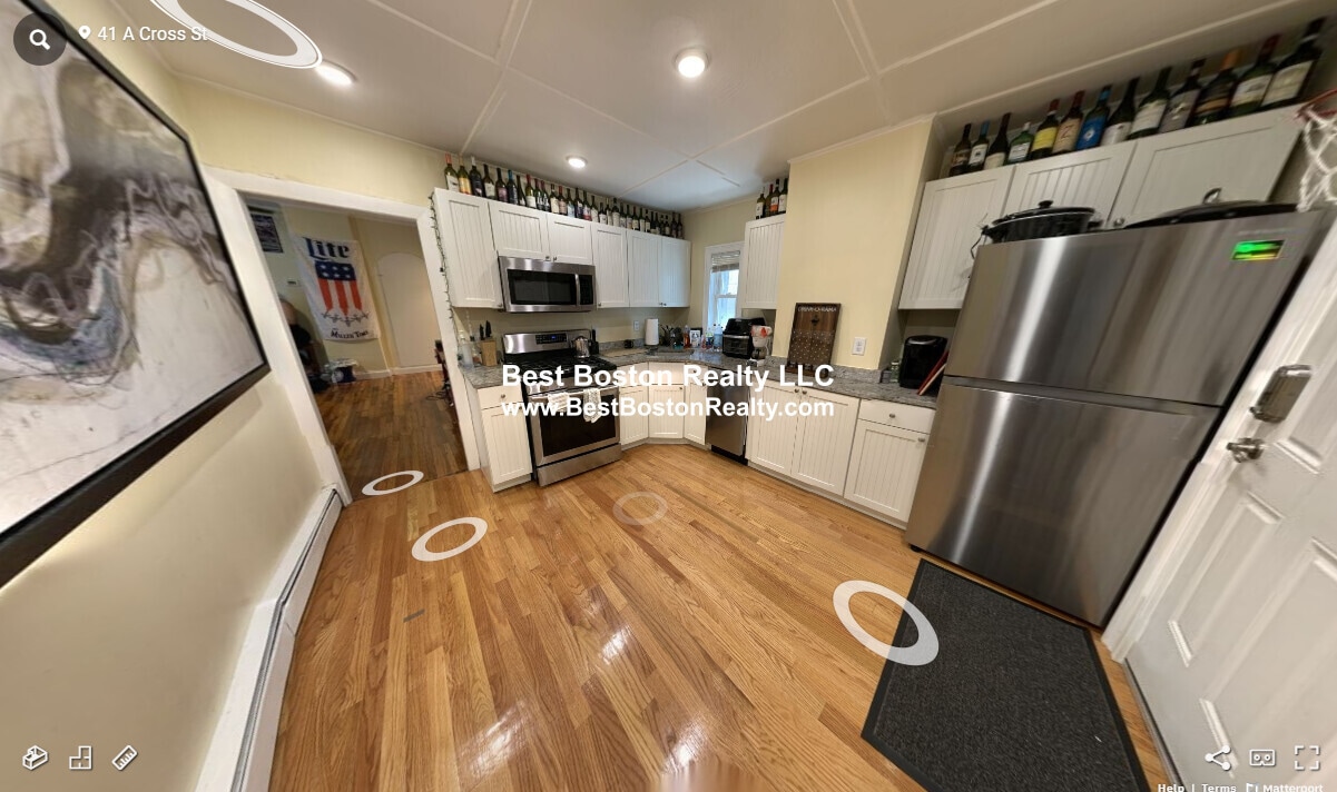 Building Photo - 41 Cross St