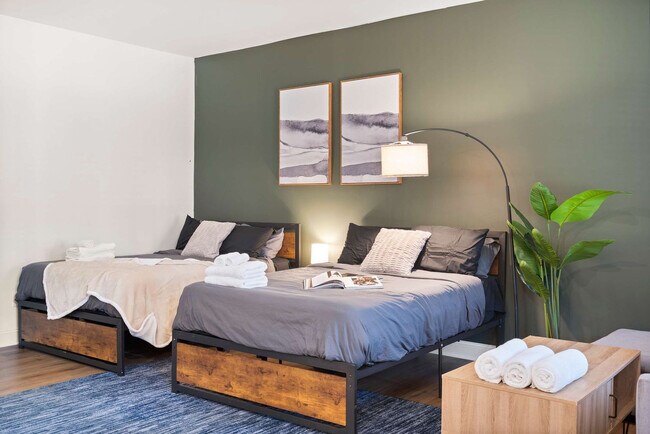 Building Photo - 4016 Bunker Dr