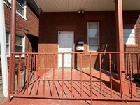 Building Photo - 1807 4th Ave