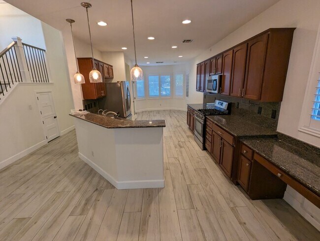 Building Photo - 8213 Fowler Falls Ct