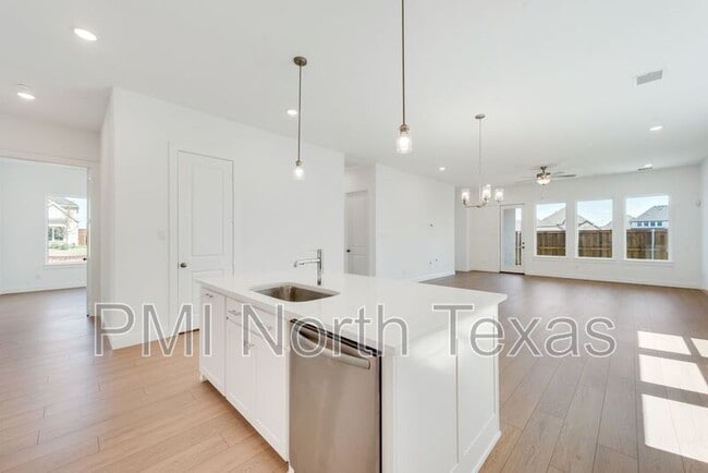 Building Photo - 5405 Wheatberry Trl