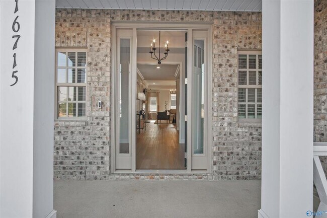 Building Photo - 22879 Ansley Dr