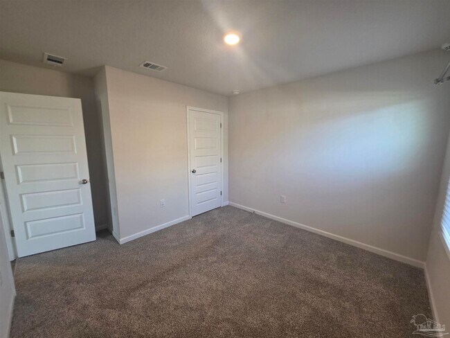 Building Photo - 5581 Silverbell Dr