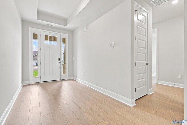 Building Photo - 22882 Ansley Dr