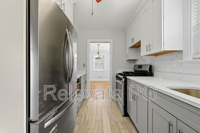 Building Photo - 8803 Weldon Dr