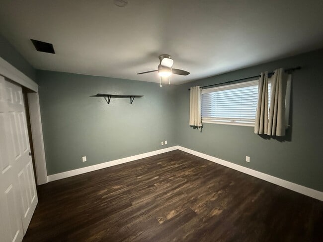 Building Photo - Updated Home in Dixon