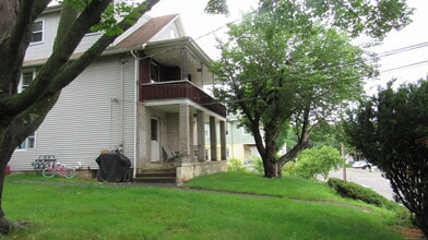 Building Photo - 195 E Pearl St