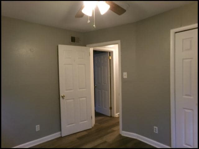 Building Photo - 7018 Fairfield Dr