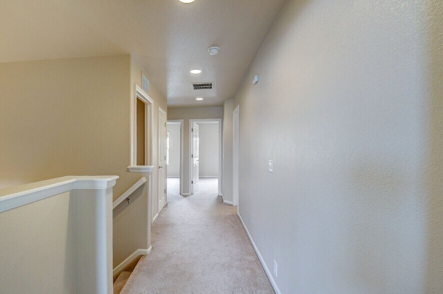 Building Photo - Minutes from Military Bases – Well-Maintai...
