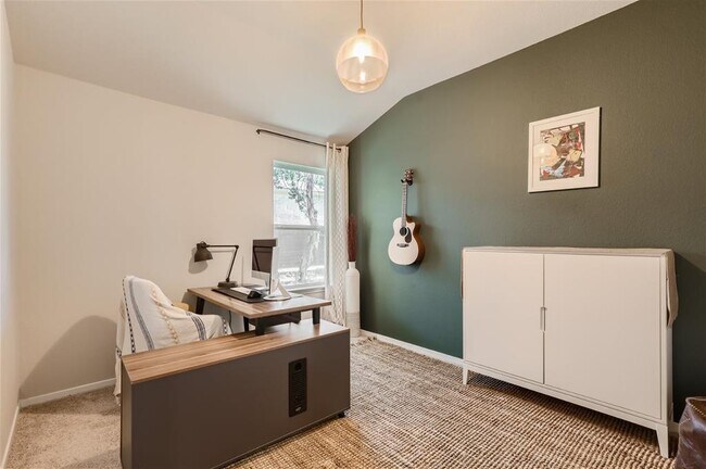 Building Photo - 21501 Stampede Trail