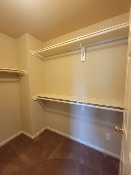 Building Photo - 3110 Clover Ranch Cir