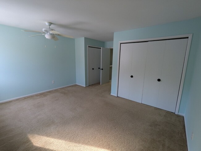 Master Bedroom - 3229 Brookline Rd