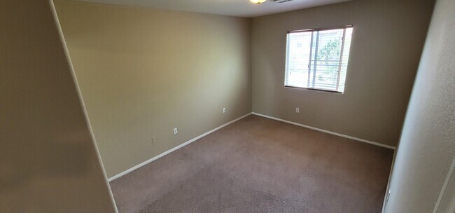 Building Photo - Beautiful former Model Home located near S...