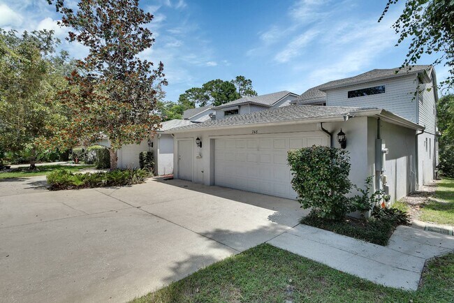 Building Photo - 748 Old Treeline Trail