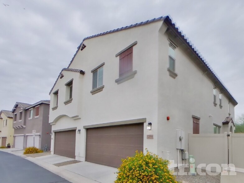 Building Photo - 12554 W Hummingbird Terrace